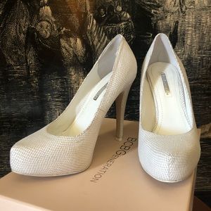 BCBG- White snakeskin print heels- Size 7